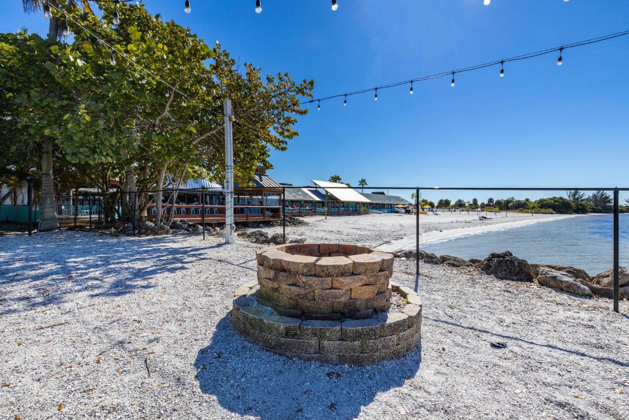 Come Stay Where The Dolphins Play! Ruskin Exterior foto